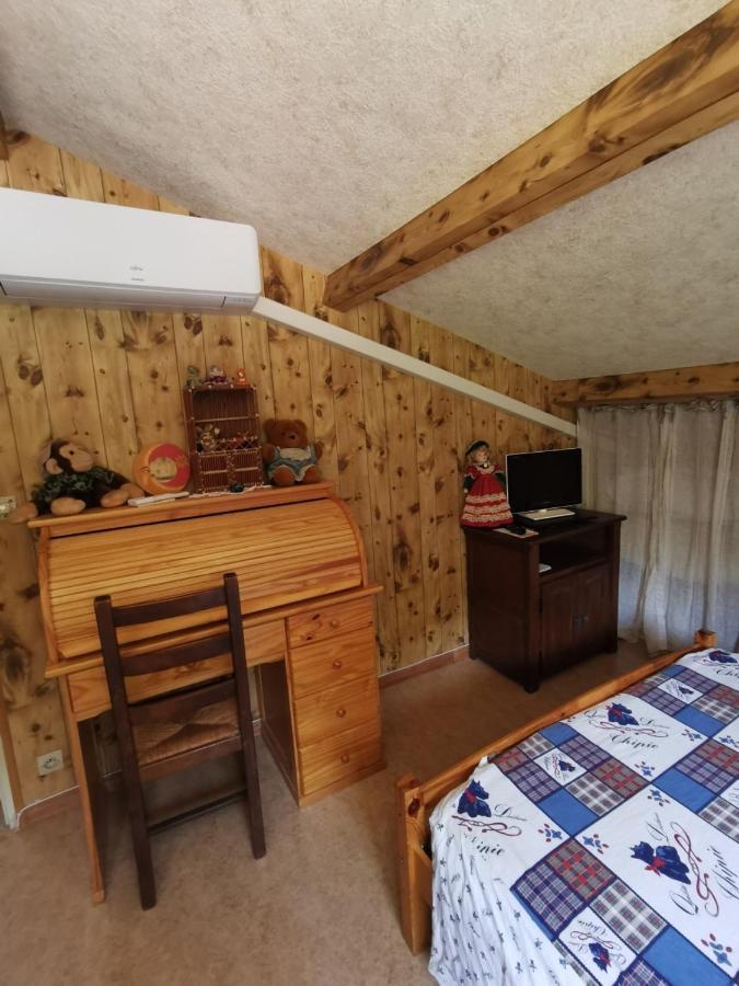 Chambre Chez L'Habitant A La Campagne Sidobre Burlats Kültér fotó