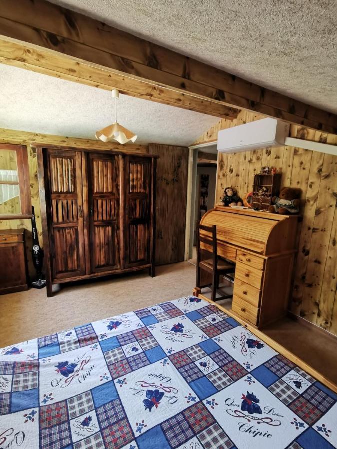 Chambre Chez L'Habitant A La Campagne Sidobre Burlats Kültér fotó